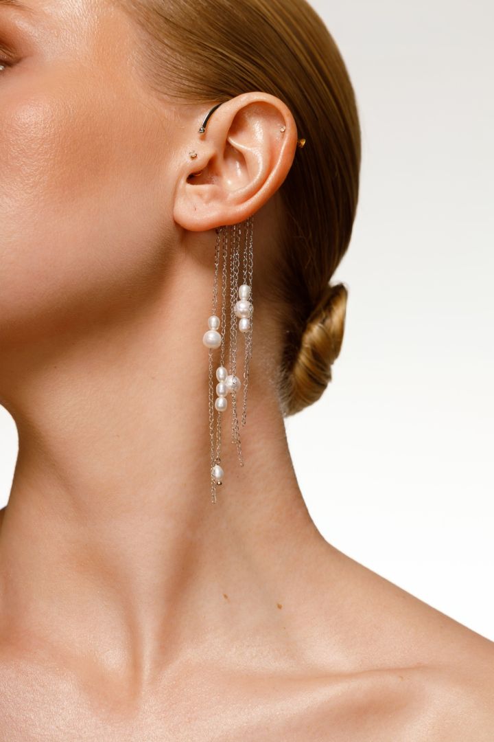 Ear Cuff largo, perlas