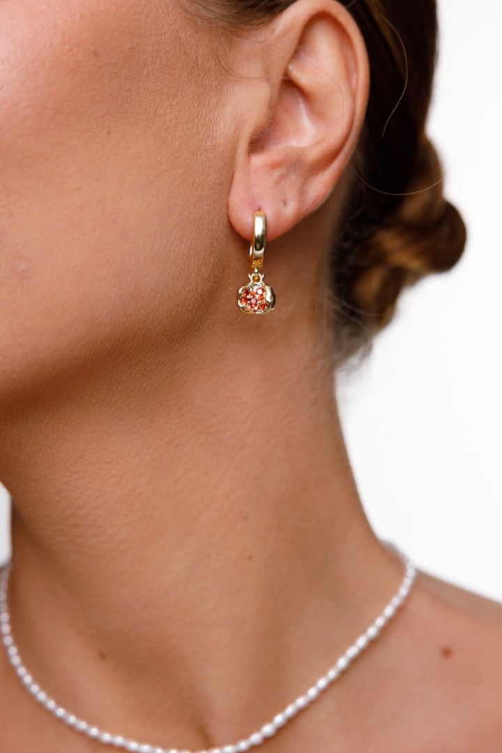 Earrings with Garnets (Brass, Gold Plated)