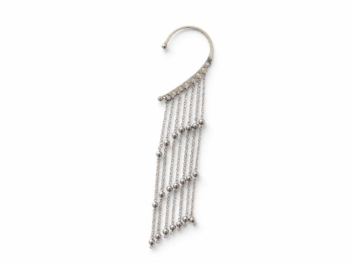 Ear cuff con cadenas cascada